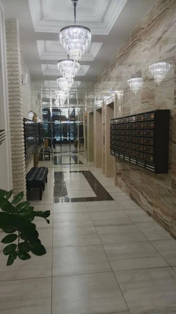 Гипсовые карнизы и потолочные рамки для парадных этажей ЖК «Династия» — завод «ЭКОЛЕПНИНА»
